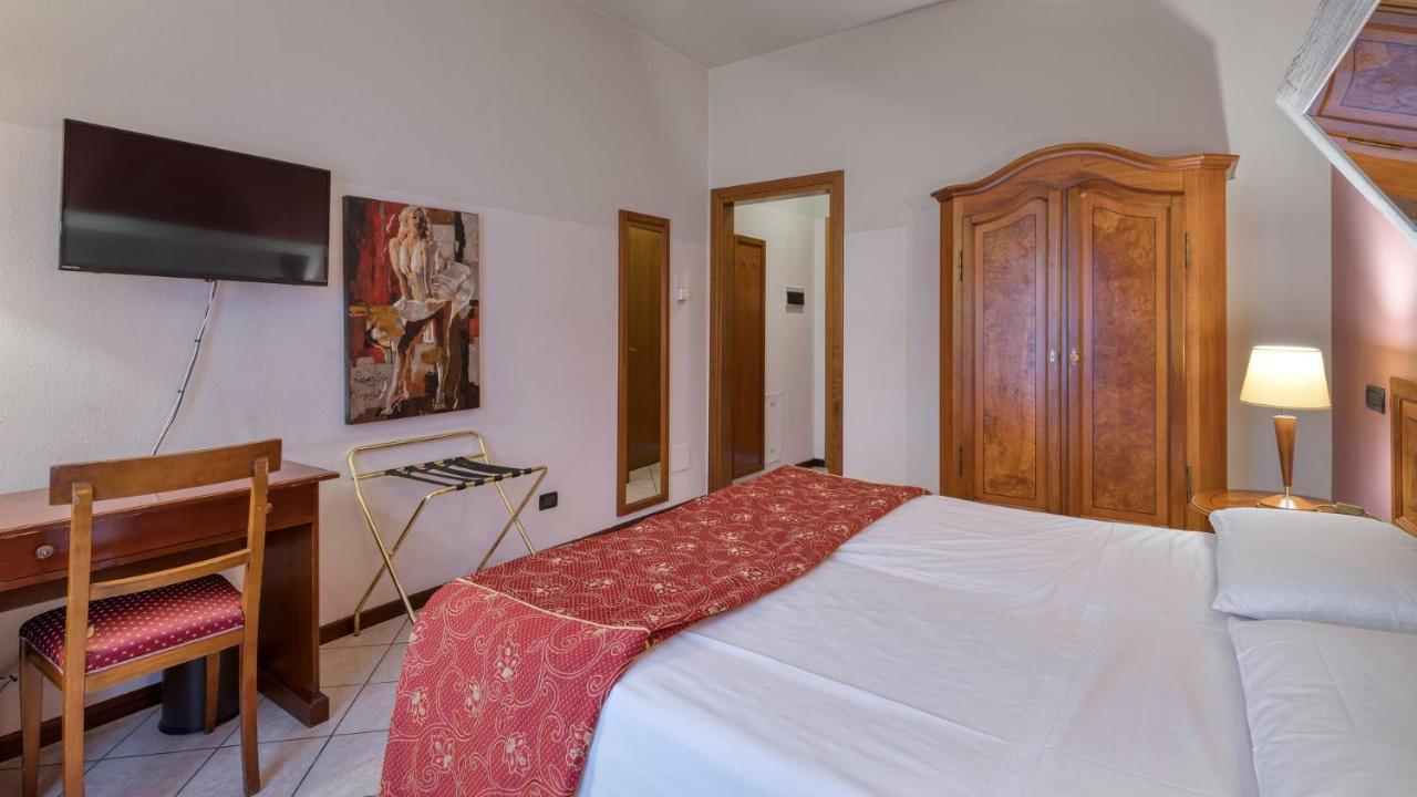 Primotel Брешия Экстерьер фото